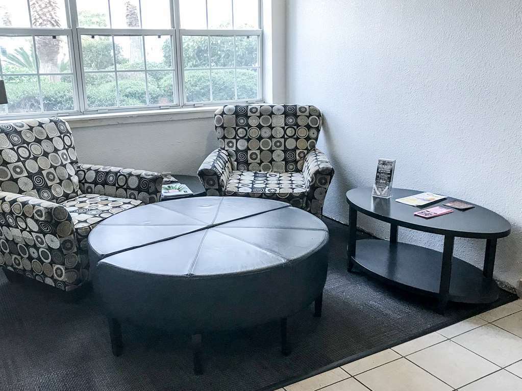 Red Roof Inn Plus+ & Suites Savannah - I-95 Georgetown Intérieur photo
